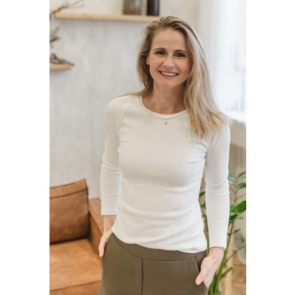 6E28C611 5841 4EF2 B47F B75DD7C41AC7