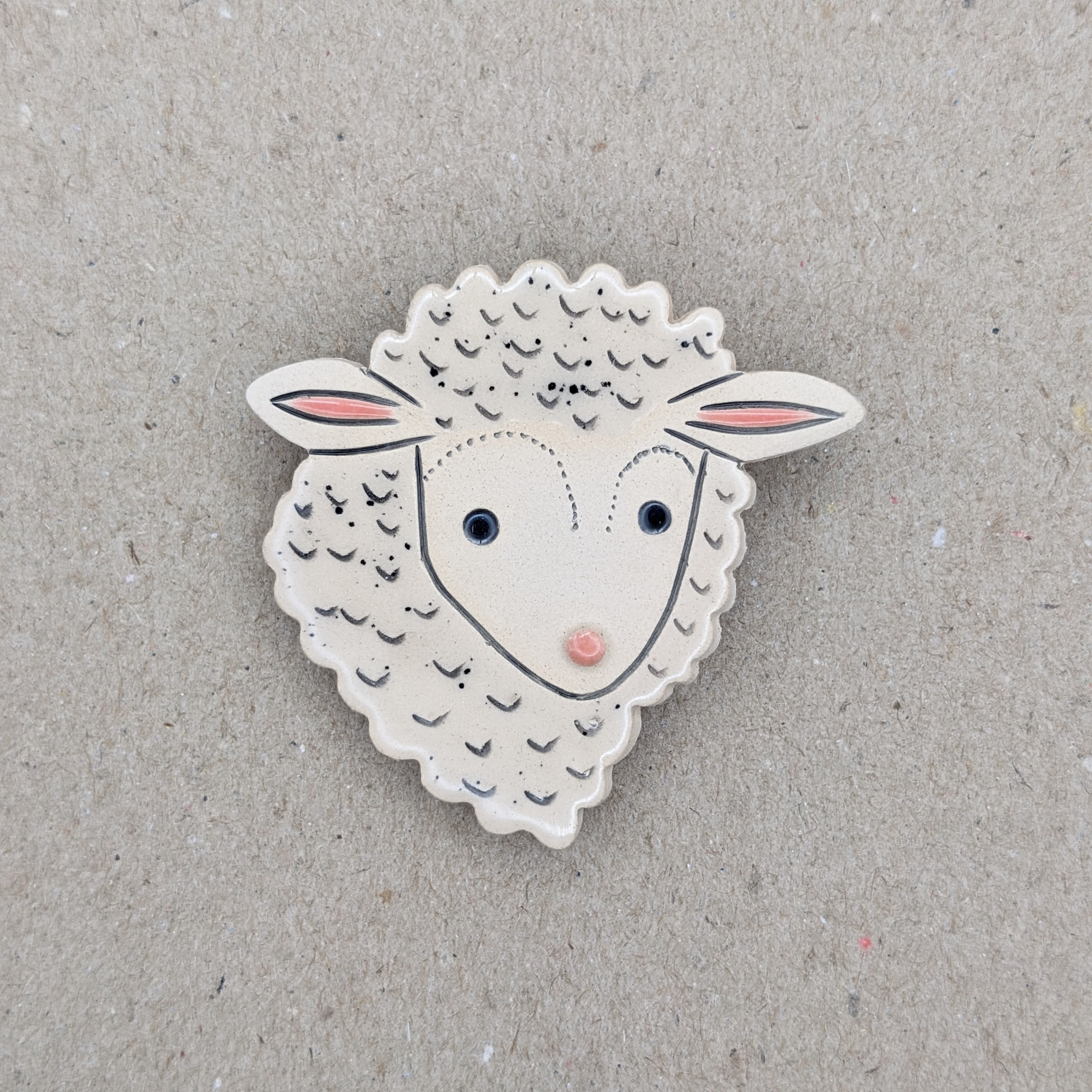 Brož Biela Laba Ovce