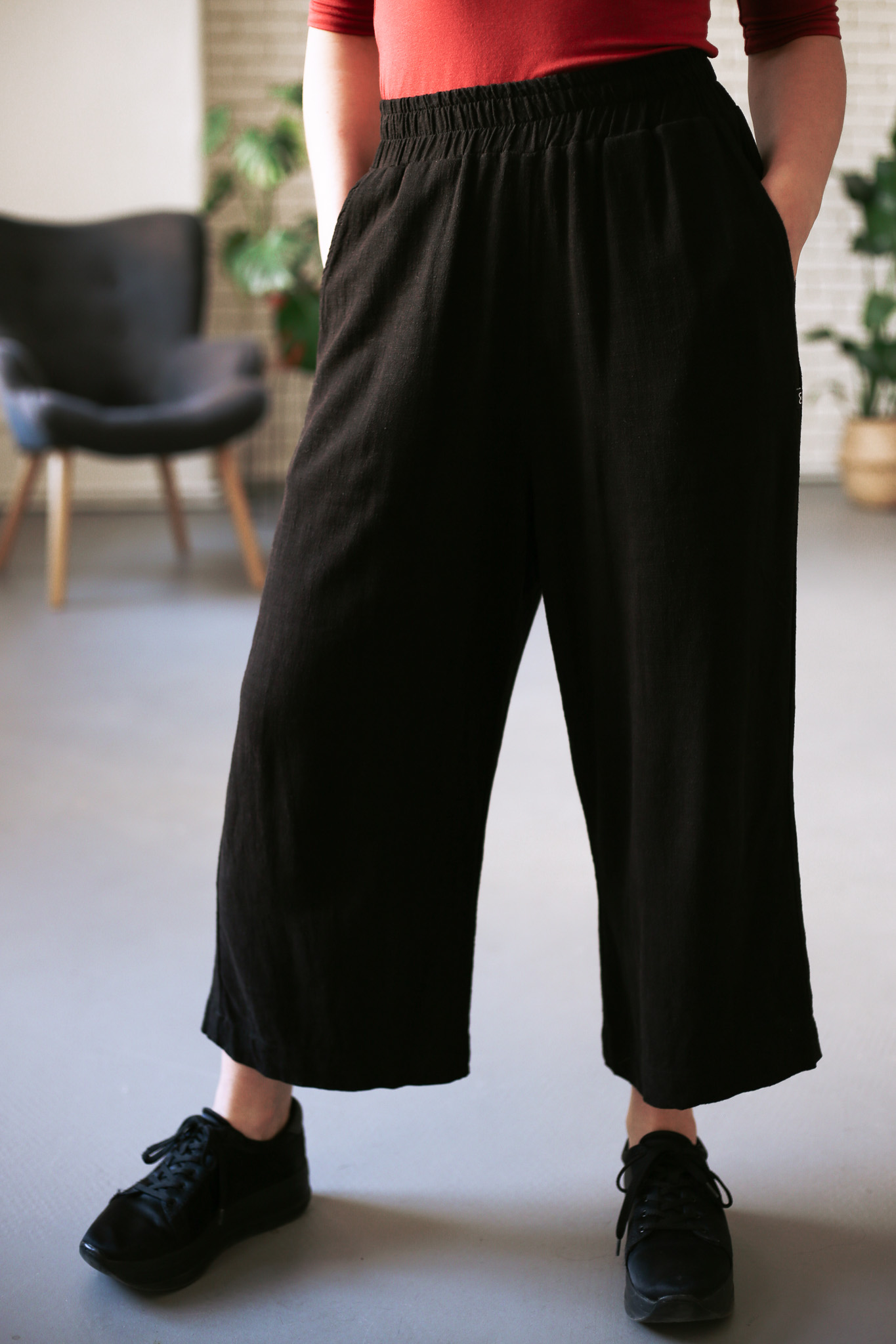 Kalhoty Minile Culottes Black Velikost: XS/S