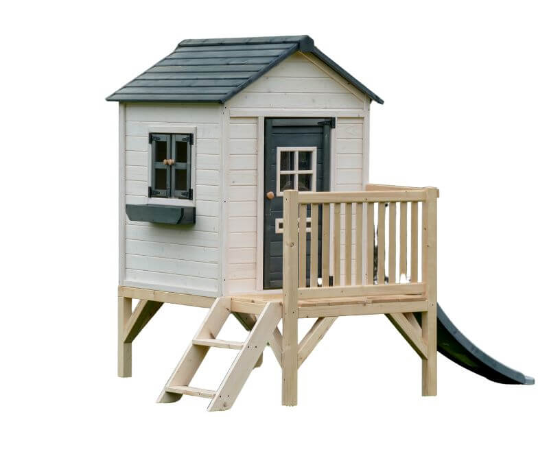 Drevený domček pre deti