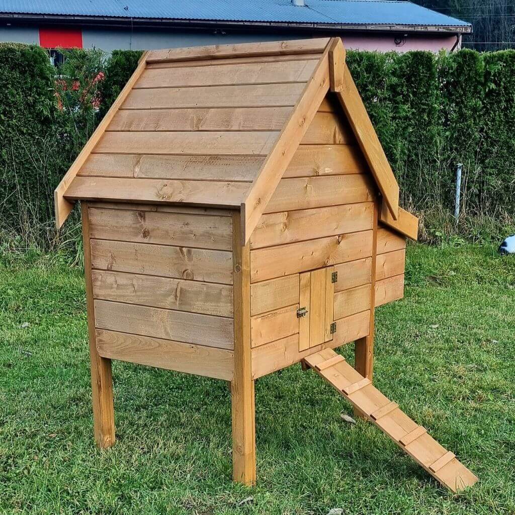 Kurin pre sliepky Roxana2 134x90x165cm Veľkosť výbehu: bez výbehu