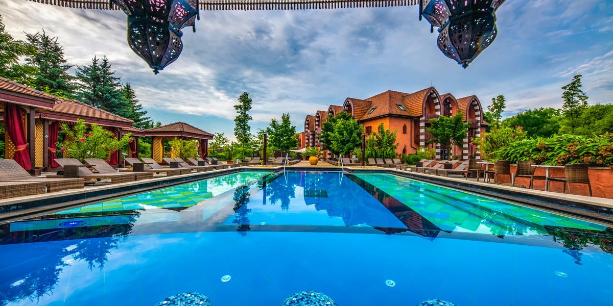 Mesés Shiraz Hotel fotó