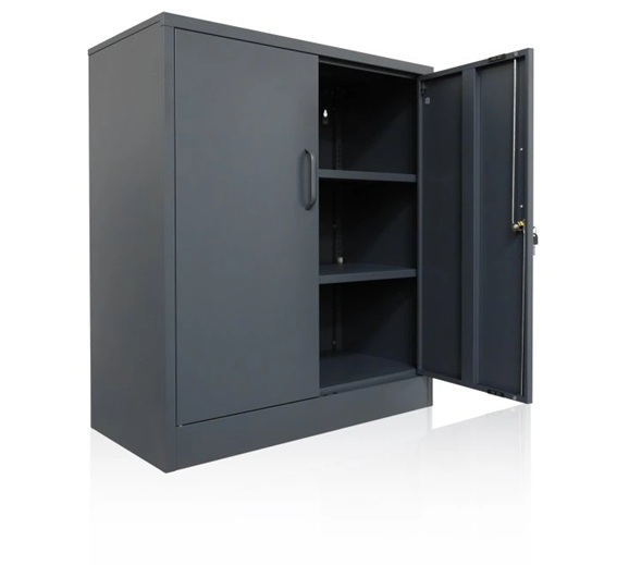 Plechová skříň (do dílny na nářadí či materiál, do kanceláře na šanony apod.)