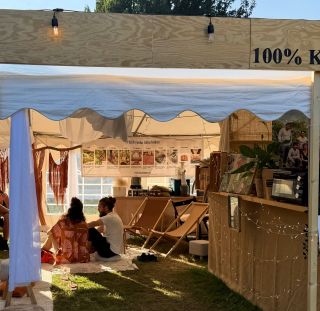 Kus Kakaa bude na Healing Festivalu i letos🤎 Jen trochu jinak. Letos zpomalujeme a dáváme si pauzu od našeho festivalového...