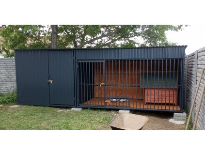 Voliéra pre psa a plechový sklad 5 x 2 m
