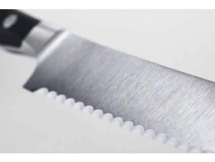 kovany nuz na chleb pecivo zoubkovane ostri classic ikon 20 cm wusthof solingen 4166 20