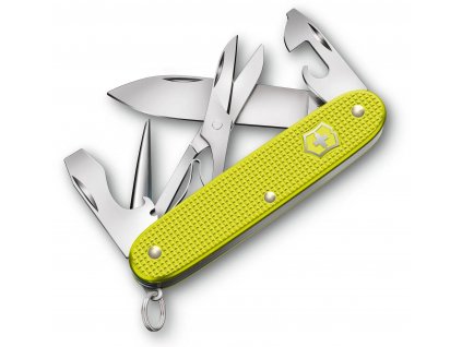 victorinox Pioneer X Alox Limited Edition 2023 Electric Yellowkapesni nuz kvalitni noze 1