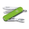 kapesni nuz klicenka victorinox 58 mm classic sd smashed avocado zeleny kvalitni noze 1