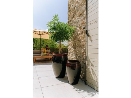 KeramickykvetinacbacchuscernocervenyXXLmrazuvzodrny2