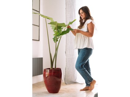 Keramicky kvetinac poseidon cerveny