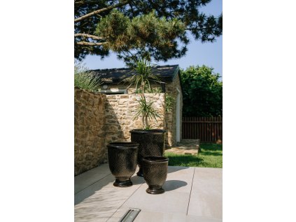 keramicky kvetinac morgane cerny venkovni mrazuvdorny3