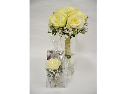 Biela kráska s ruží