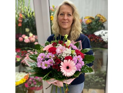 Červeno-rúžový mix kvetov