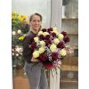 Luxusná kytica z 25 vínových a krémových ruží