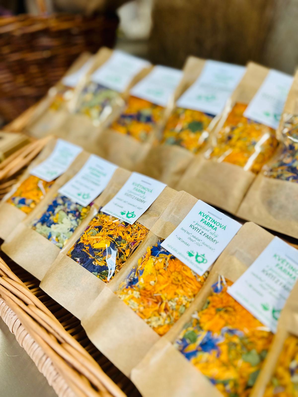 Jak namíchat bylinkové čaje — jednoduché recepty a tipy