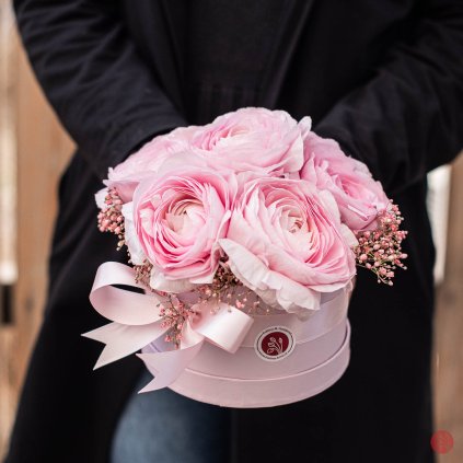 Květinový box z pryskyřníku