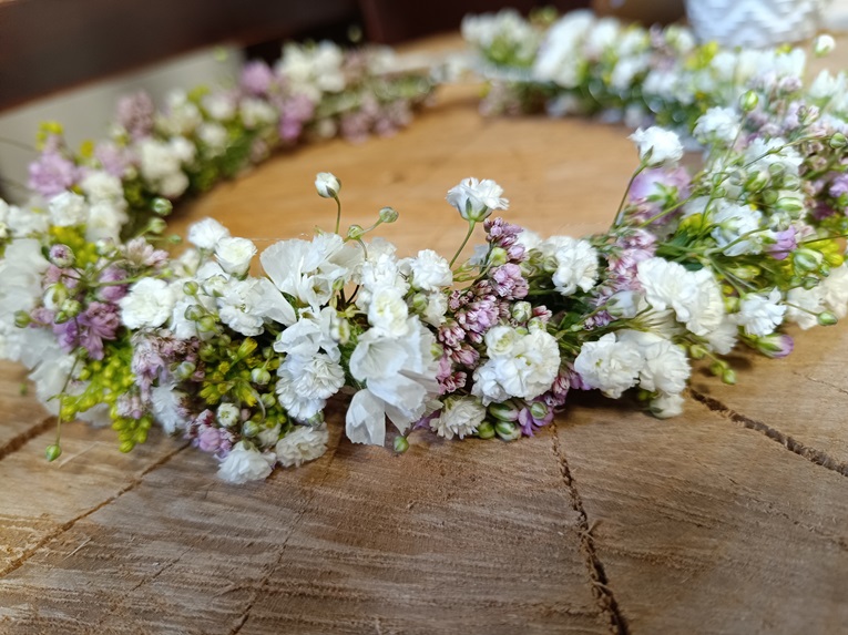 1_svatba_venecek_do_vlasu_mimosa