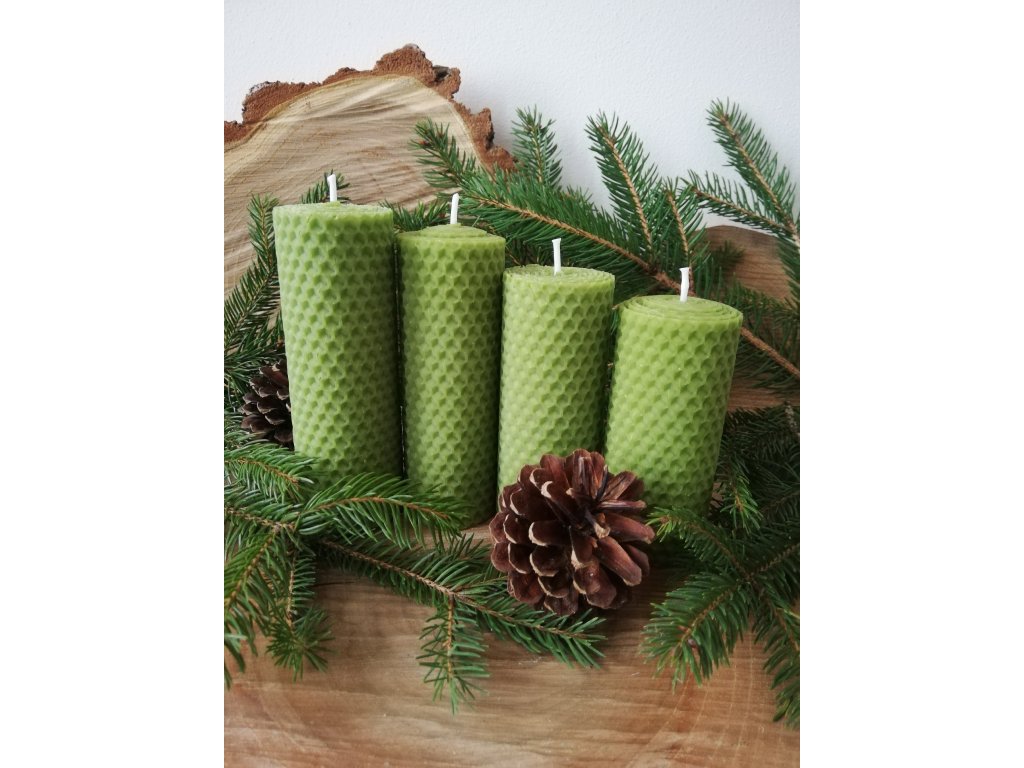 Adventní sada svíček ze včelího vosku ŠIROKÁ POSTUPKA SVĚTLE ZELENÁ