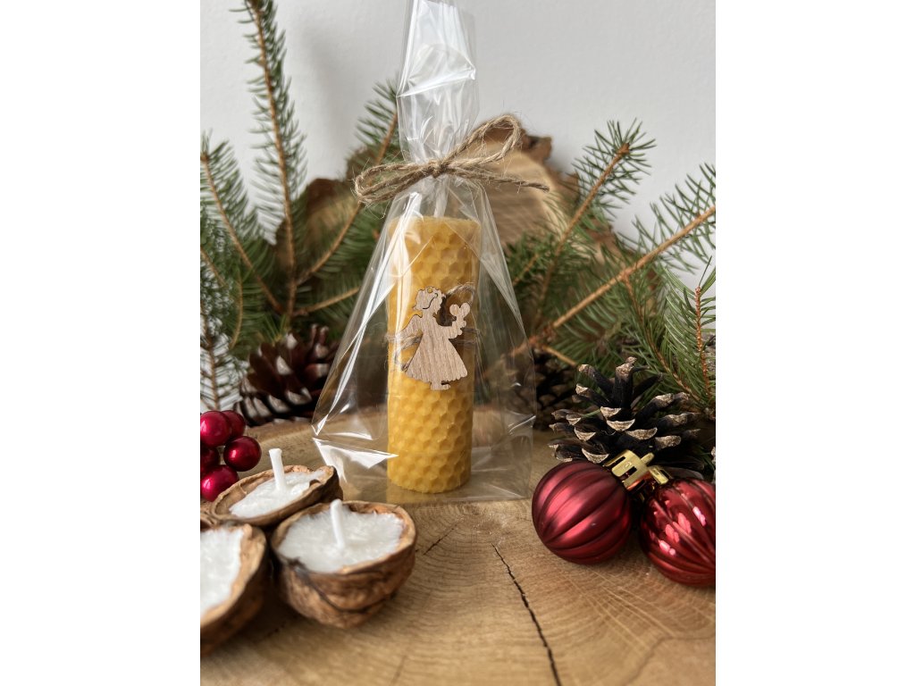 Svíčka ze včelího vosku ÚZKÁ S DŘEVĚNOU ANDĚLKOU  - BARVY NA VÝBĚR