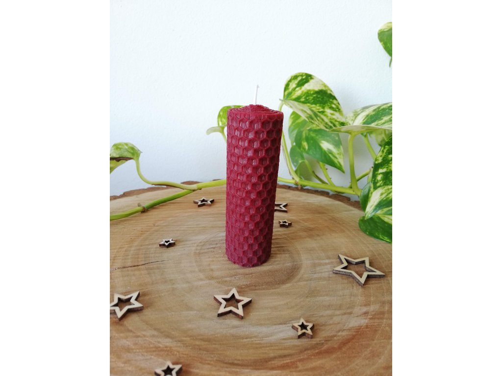 Včelí svíčka - ČERVENÁ průměr 3 cm (Výška svíčky 9 cm)