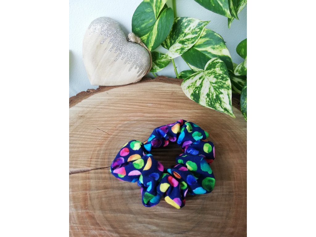 Gumička do vlasů SCRUNCHIES - puntíky