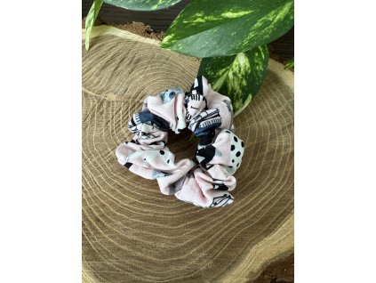 Gumička do vlasů scrunchies RŮŽOVÁ S KOČIČKAMI