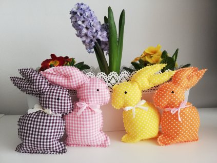 Zajíček sedící - VÍCE VZORŮ (VZORY 9)