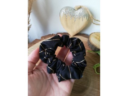 5235 gumicka scrunchies