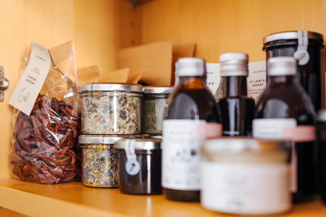 Zveme Vás do našeho farmářského obchůdku ve Vlachovicích!