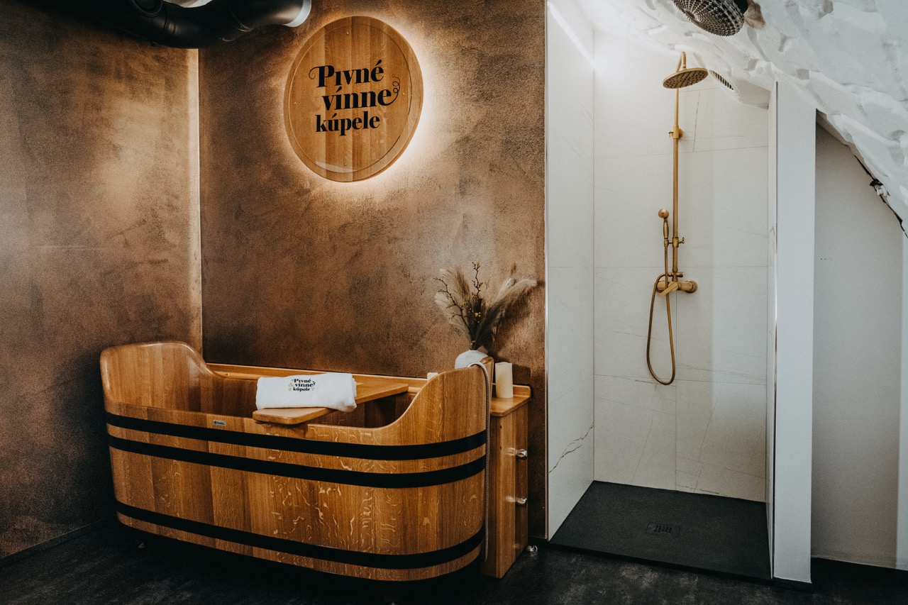 Bylinkové procedury od Květomluvy pro nové Pivní, vinné a bylinkové lázně v Žilině