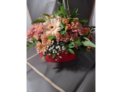 8b5c81b6 cccb 4135 b7e3 32c323716d51