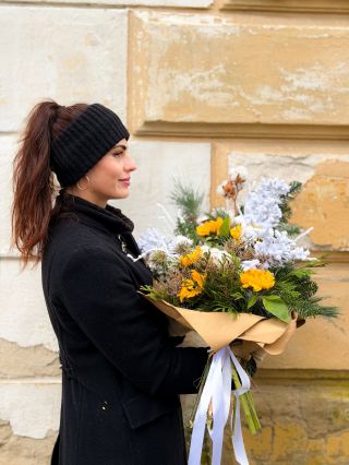 Viete, čo vás zahreje pri srdci rovnako ako šálka horúceho čaju? Predsa krásna kytica kvetov zo Sunflower. 💐❄️ …...