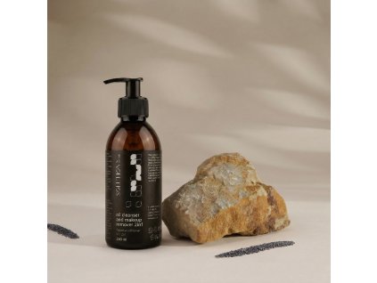 solution oil cleanser