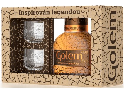 Vyzrala merunka se skleničkami