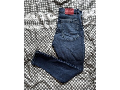 Stylové elastické džíny SIKSILK – vel. L