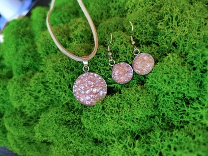 Sada náhrdelník s náušnicemi