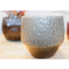 Béžový květináč s důlky (Průměr 15 cm)