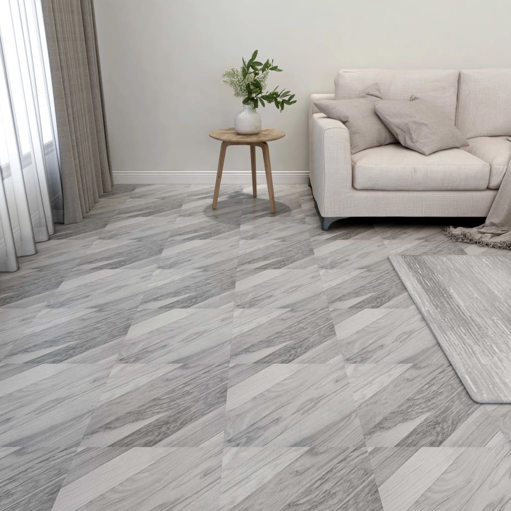 vidaXL Samolepiace podlahové dosky 55 ks, PVC 5,11 m², sivé, pruhy