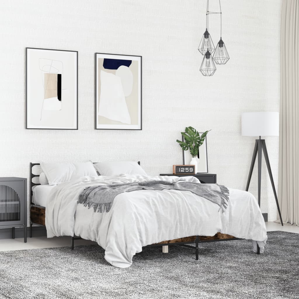 vidaXL Posteľný rám dymový dub 135x190 cm kompozitné drevo a kov
