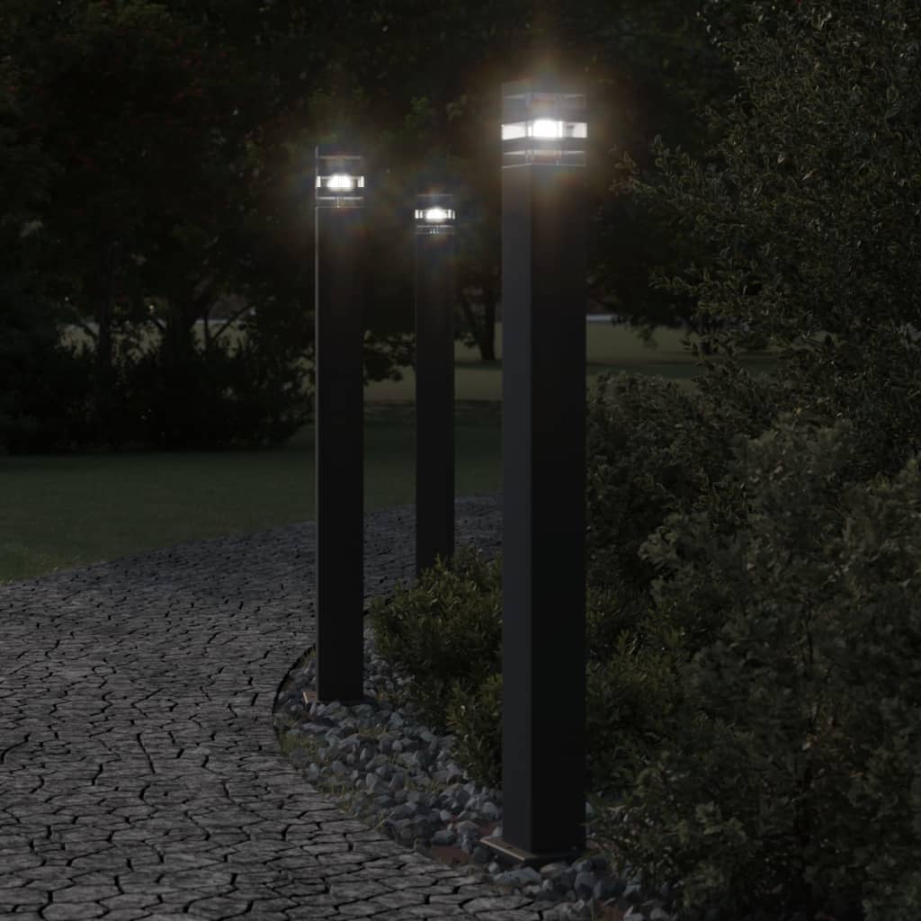 vidaXL Vonkajšia stojaca lampa so senzorom čierna 110 cm hliník