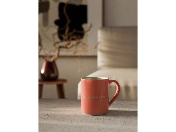 Astrid Lindgren hrnek, růžový, Design House Stockholm