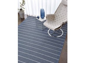 Šedý tkaný vinylový koberec běhoun Pappelina Carl Granit, pruhy
