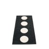 Černý tkaný vinylový koberec běhoun Pappelina VERA Black, kruhy