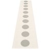 Šedý tkaný vinylový koberec běhoun Pappelina VERA Warm grey, kruhy