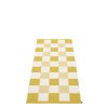 Žlutý tkaný vinylový koberec běhoun Pappelina PIX Mustard, kostkovaný