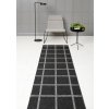 Černý tkaný vinylový koberec běhoun Pappelina ADA Black/Granit metallic, kostkovaný