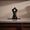 Soška Yoga, Lisy Larson, Design House Stockholm