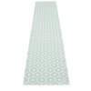 Tyrkysový tkaný vinylový koberec běhoun Pappelina HONEY Pale Turquoise, se vzorem včelích pláství