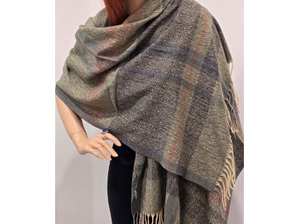 Teplá kašmírová šála s diamantovým vzorem - olivová