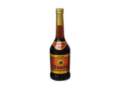 MEDOVINA MANDLOVÁ 0.5L